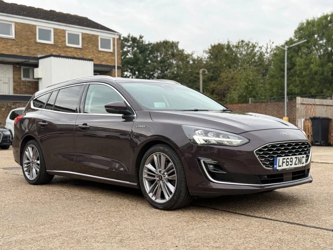 2019 Ford Focus 1.0T EcoBoost Vignale Estate 5dr Petrol Manual Euro 6 (s/s) (125 ps) — image 1 of 1